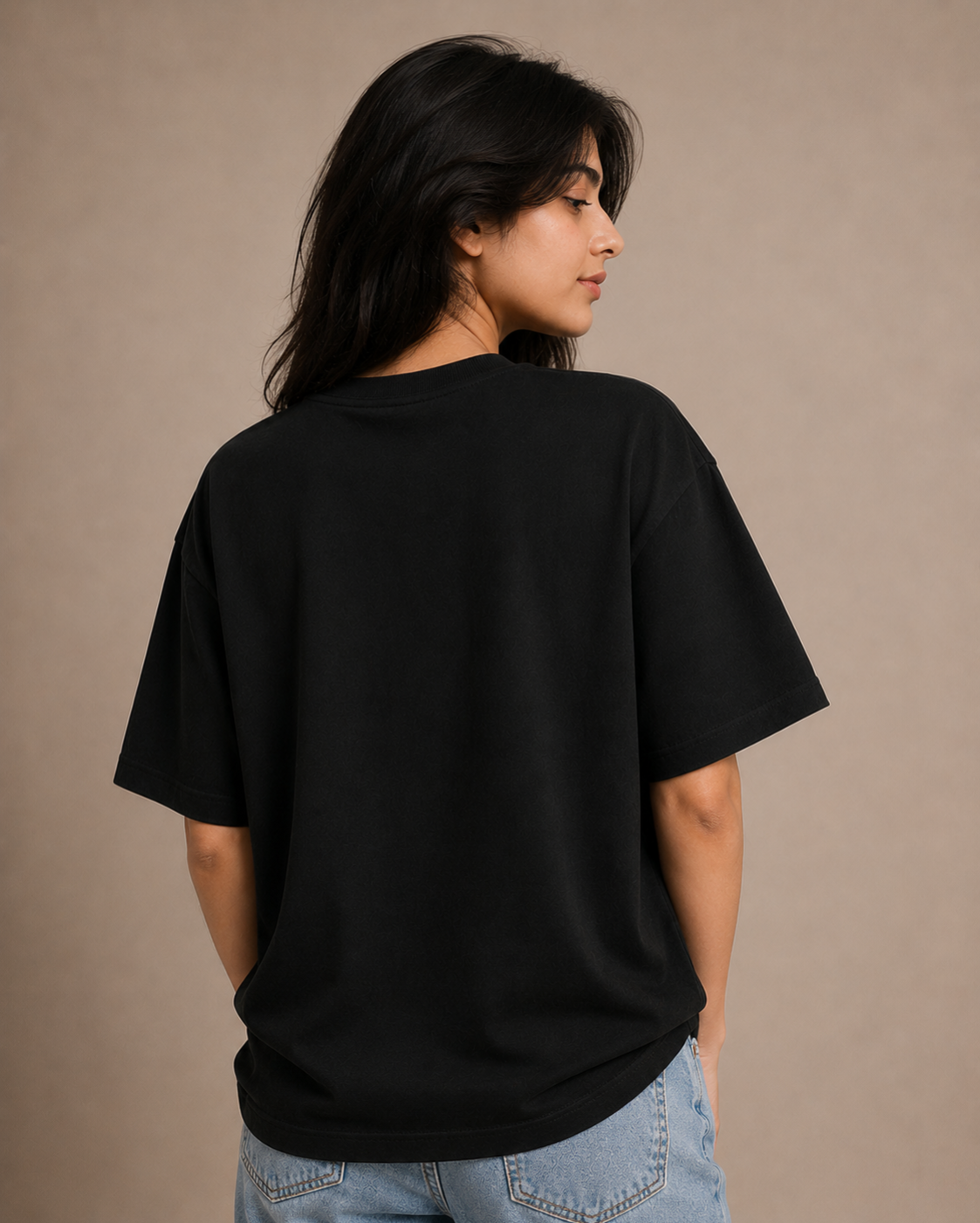 Mukhda Oversized Tee