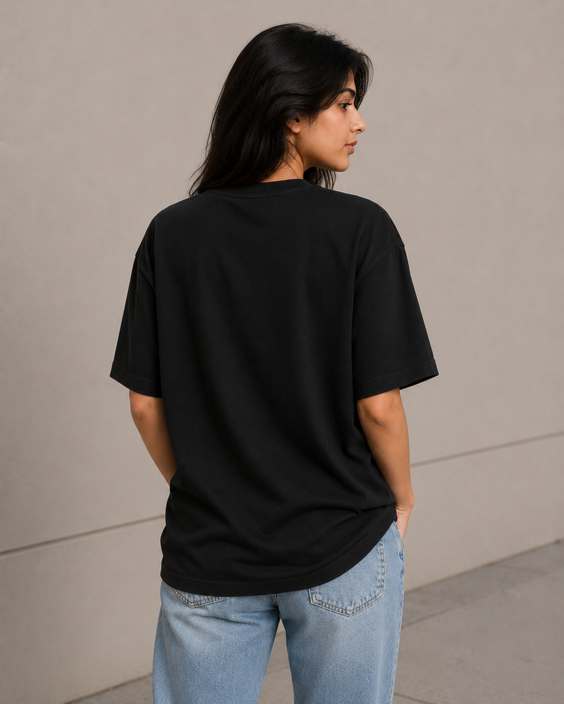 Mukhda Oversized Tee